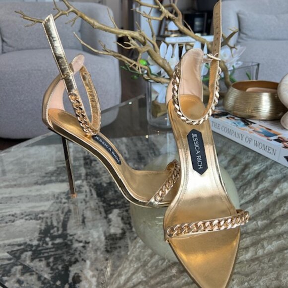 Jessica Rich Lisa Metallic Gold Chain Sandal - Picture 1 of 4